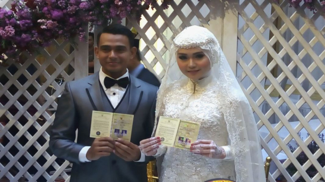 Zaky Zimah resmi menikahi kekasihnya, Lisa