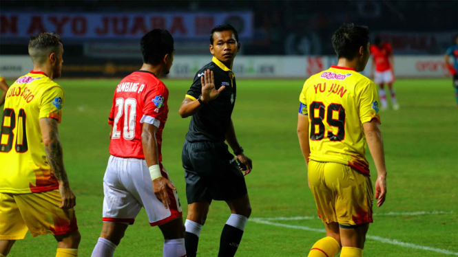 Ilustrasi Bhayangkara FC vs Persija Jakarta