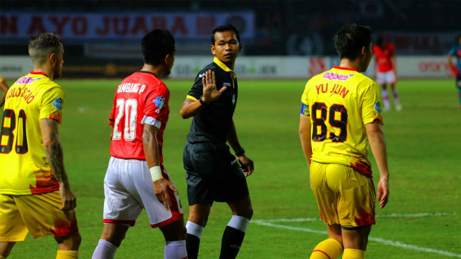 Persija Vs Bhayangkara - Pekan 13 Shopee Liga 1 - Persija vs