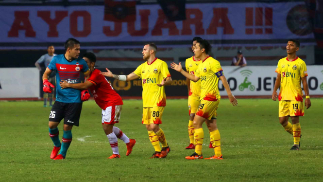 Bhayangkara FC vs Persija Jakarta di Liga 1 musim lalu.