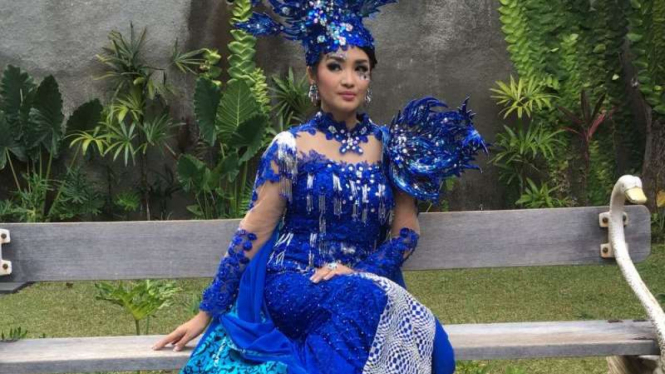 Fitri Carlina