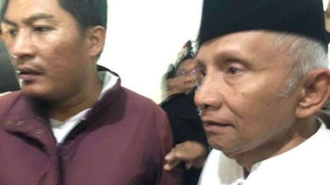 Amien Rais hadiri sidang vonis Buni Yani