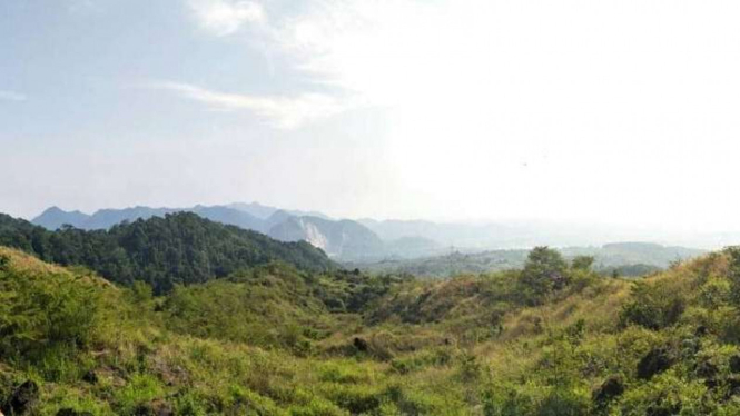 Batu Luhur Kuningan Jawa Barat