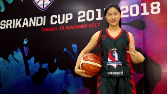 Pebasket putri klub Merah Putih Samator, Bella Sthefani