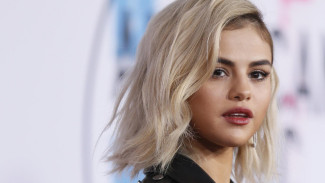 Berubah Drastis, Selena Gomez Tampil Ala Dora 