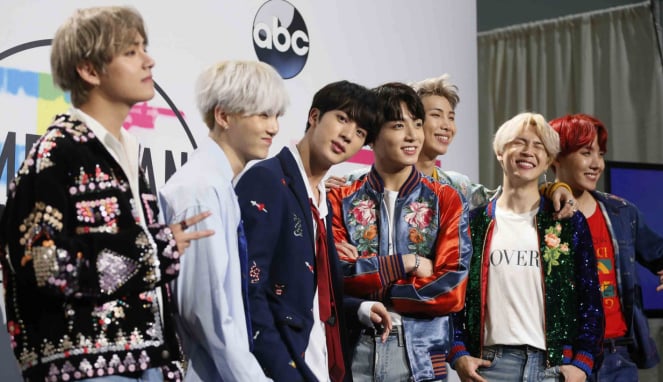 Penampilan Boy Band Korea Selatan BTS di American Music Award