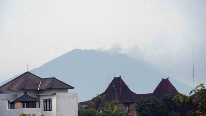 Kondisi Gunung Agung pasca letusan freatik ada Selasa, 21 November 2017.