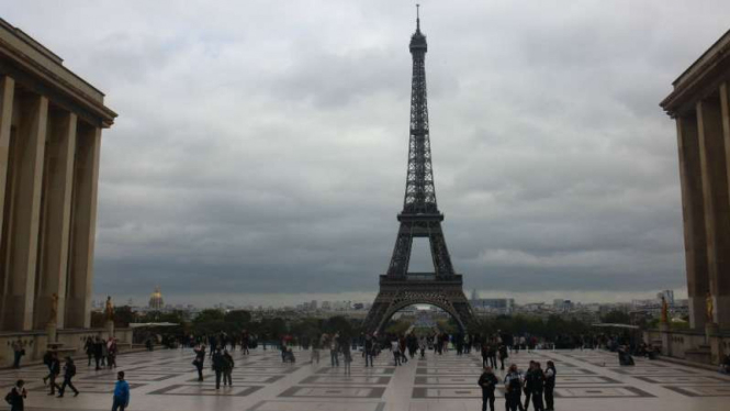 Menara Eiffel Paris, Prancis