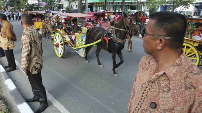 Persiapan Sehari Sebelum Ngunduh Mantunya Kahiyang Ayu Bobby Nasution