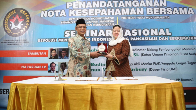 Menteri Koordinator Bidang Pembangunan Manusia dan Kebudayaan Puan Maharani