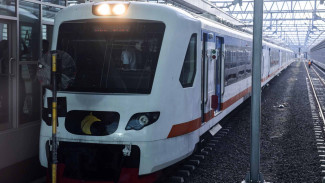 Dikaji Asuransi Tiket Pesawat untuk Pengguna Kereta Bandara