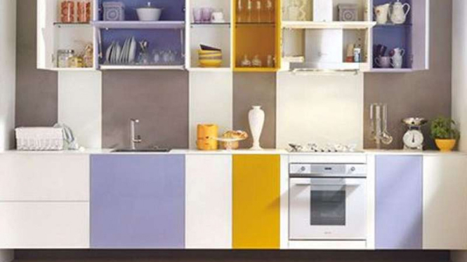 Dekorasi ruang dapur warna warni