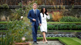 Wow, Ada Kue Mirip Pangeran Harry dan Meghan Markle