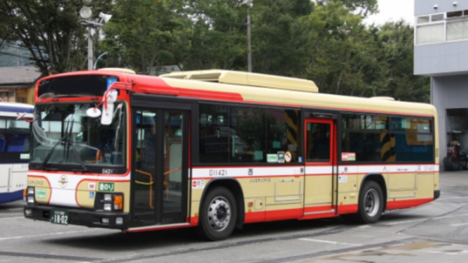 Bus khusus orang mabuk di Jepang.