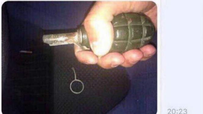 Foto granat tanpa pengaman yang diunggah di medsos
