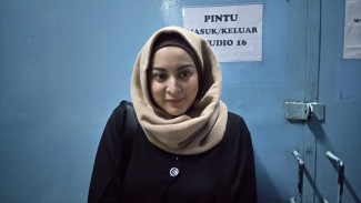 Bernuansa Etnik dan Sakral, Intip Video Prewedding Jane Shalimar
