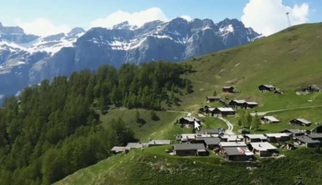 Desa Albinen di Swiss