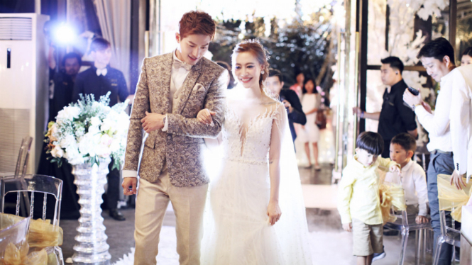 Pernikahan Lee Jeong Hoon dan Moa Aeim.