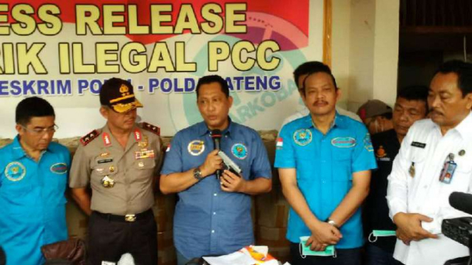 Konferensi pers pabrik ilegal PCC di Semarang, Jawa Tengah.