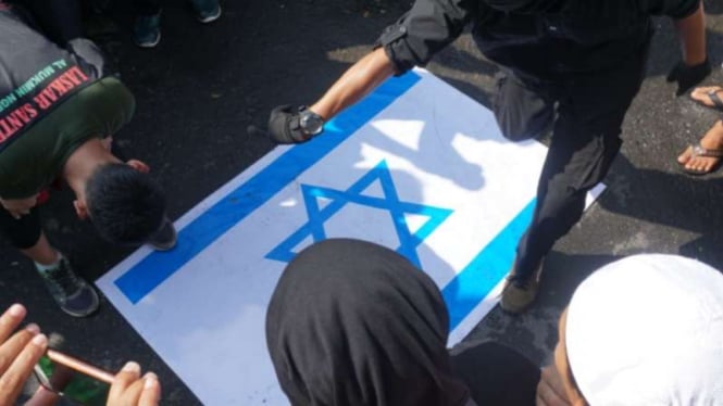 Aksi demonstrasi menolak Israel