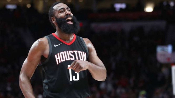 Pebasket Houston Rockets, James Harden.