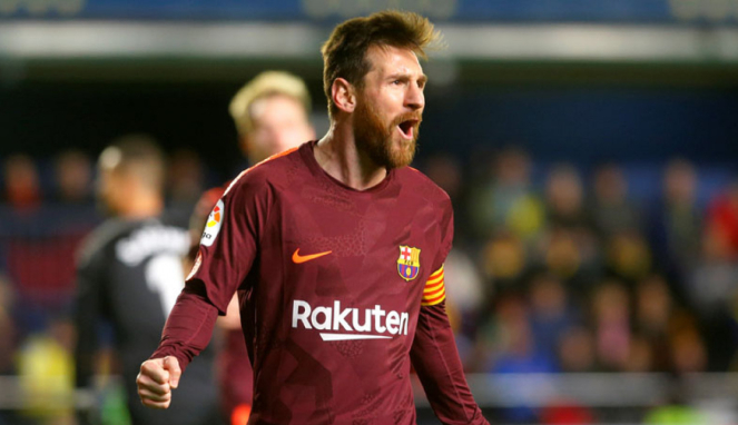 Megabintang Barcelona, Lionel Messi, usai cetak gol ke gawang Villarreal.