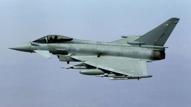 Eurofighter Typhoon bikinan Inggris yang dijual ke Qatar