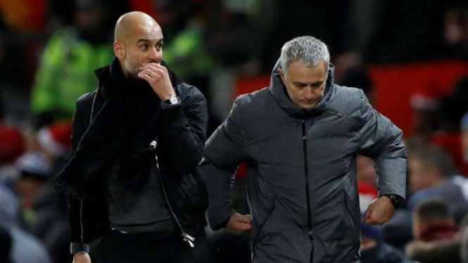 Pep Guardiola (kiri) dan Jose Mourinho (kanan)