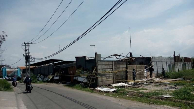 Kondisi gudang mercon di Kosambi Tangerang usai ledakan pada bulan Oktober lalu, Senin (11/12/2017)