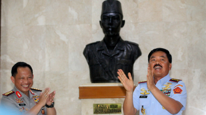 Panglima TNI Marsekal Hadi Tjahjanto terima kunjungan Kapolri Jenderal Tito Karnavian
