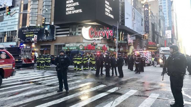 Rekaman Detik-detik Mencekam Bom Meledak di New York