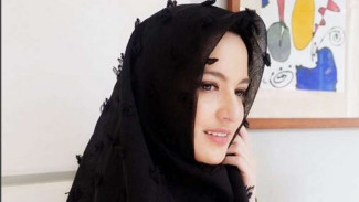 Pajang Foto Berhijab, Nia Ramadhani Dipuji Seperti Boneka