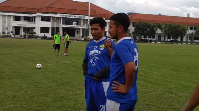 Eka Ramdani saat berlatih bersama Persib Bandung