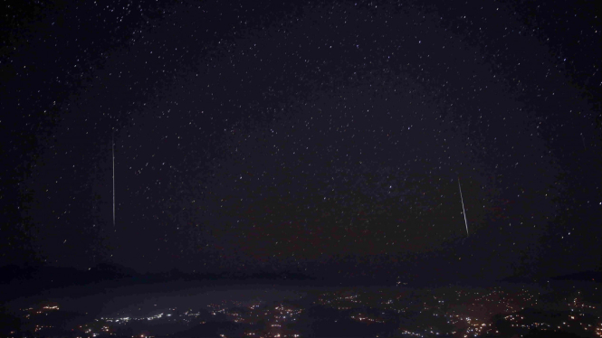 Hujan meteor Geminid di Nepal
