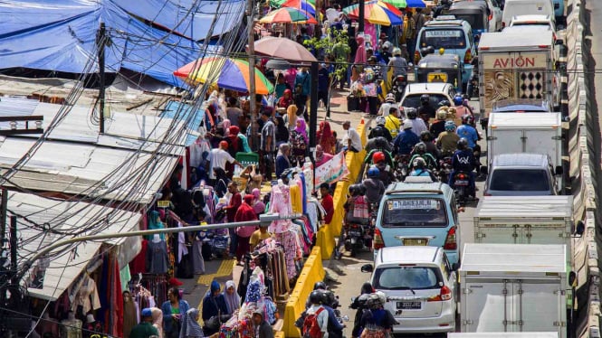 Pedagang Kaki Lima Tanah Abang