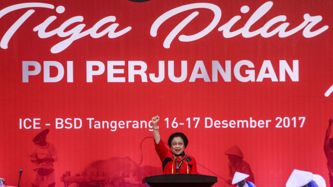Megawati saat memberikan sambutan dalam Rakornas Tiga Pilar PDI Perjuangan 