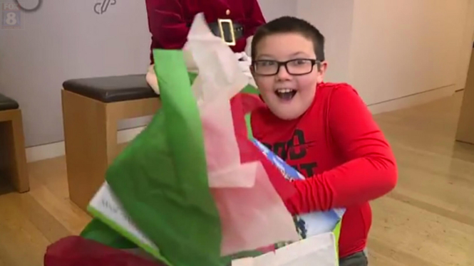Bocah 9 tahun Mikah Frye mendapat hadiah Xbox One