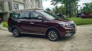Wuling Cortez.