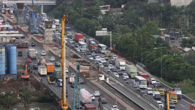 Ilustrasi Tol Cikampek