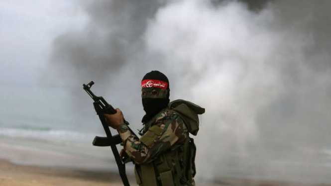 Militan Palestina dari PFLP-Popular Front for the Liberation of Palestine di jalur Gaza, Jumat (22/12/2017)