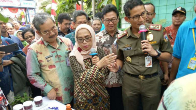 Wakil Gubernur DKI Jakarta Sandiaga Uno di Cempaka Putih, Jakarta
