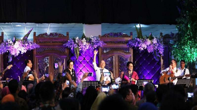 Elek Yo Band, Grup Musik yang anggotanya para menteri-menteri Jokowi