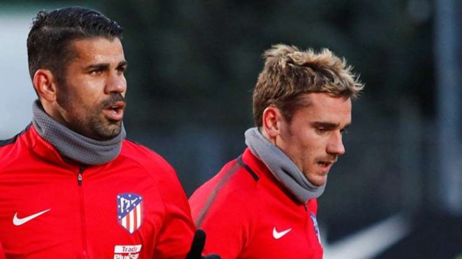 Penyerang Atletico Madrid, Diego Costa (kiri) dan Antoine Griezmann.