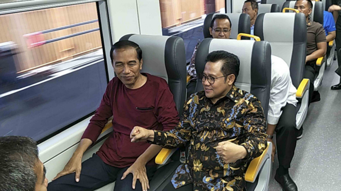 Bukti Kemesraan Jokowi dan Cak Imin. Ada Apa?