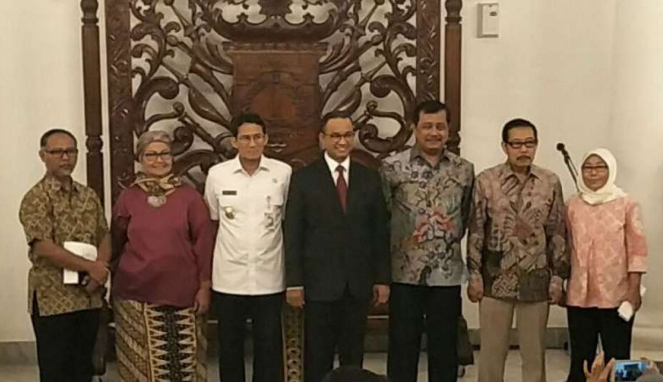 Gubernur Anies Baswedan dan dan Wakil Gubernur Sandiaga Uno resmikan Komite Pencegahan Korupsi DKI Jakarta.