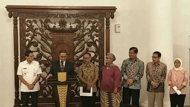 Gubernur dan Wagub DKI, Anies Baswedan dan Sandiaga Uno resmikan Komite PK