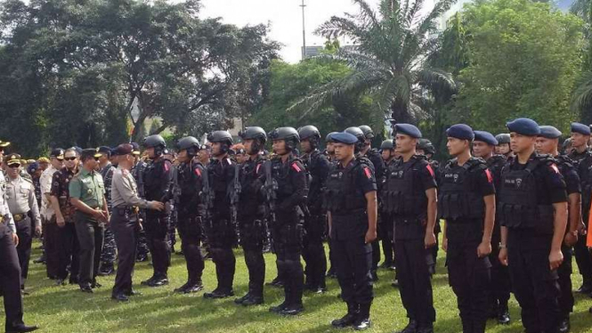 Apel Gelar Pasukan Operasi Mantap Praja Candi 2018 Polda Jateng 