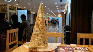 Tergoda Renyahnya Roti Setipis Tisu, Kuliner Hits di Depok