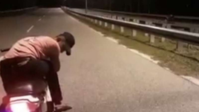 Video misterius, motor jalan sendiri