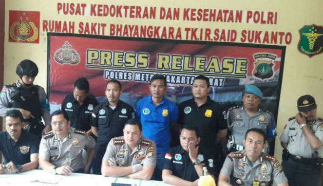 Pengungkapan kasus narkoba oleh Polres Metro Jakarta Barat.
